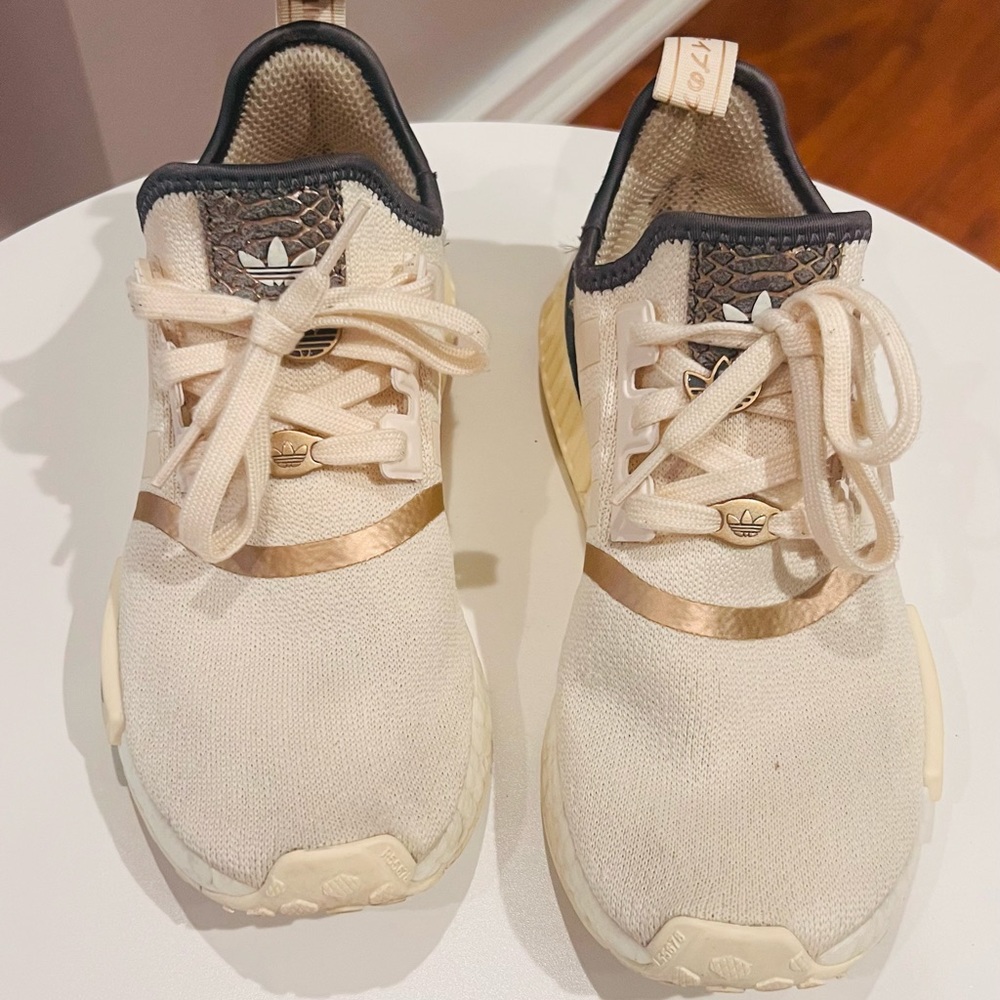 NMD R1 casual sneakers